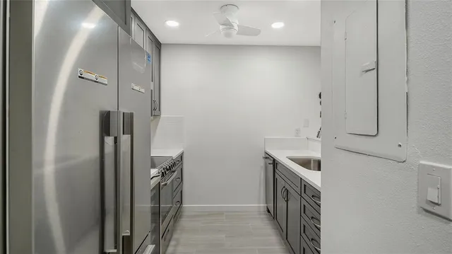 $649,000 | 1542 Oak Street, Unit 102, Sarasota, FL 34236