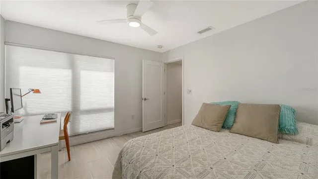 $649,000 | 1542 Oak Street, Unit 102, Sarasota, FL 34236