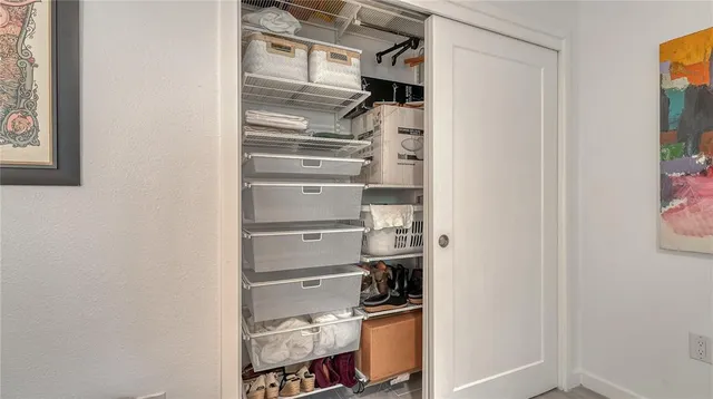 $649,000 | 1542 Oak Street, Unit 102, Sarasota, FL 34236