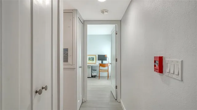 $649,000 | 1542 Oak Street, Unit 102, Sarasota, FL 34236