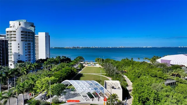 $649,000 | 1542 Oak Street, Unit 102, Sarasota, FL 34236