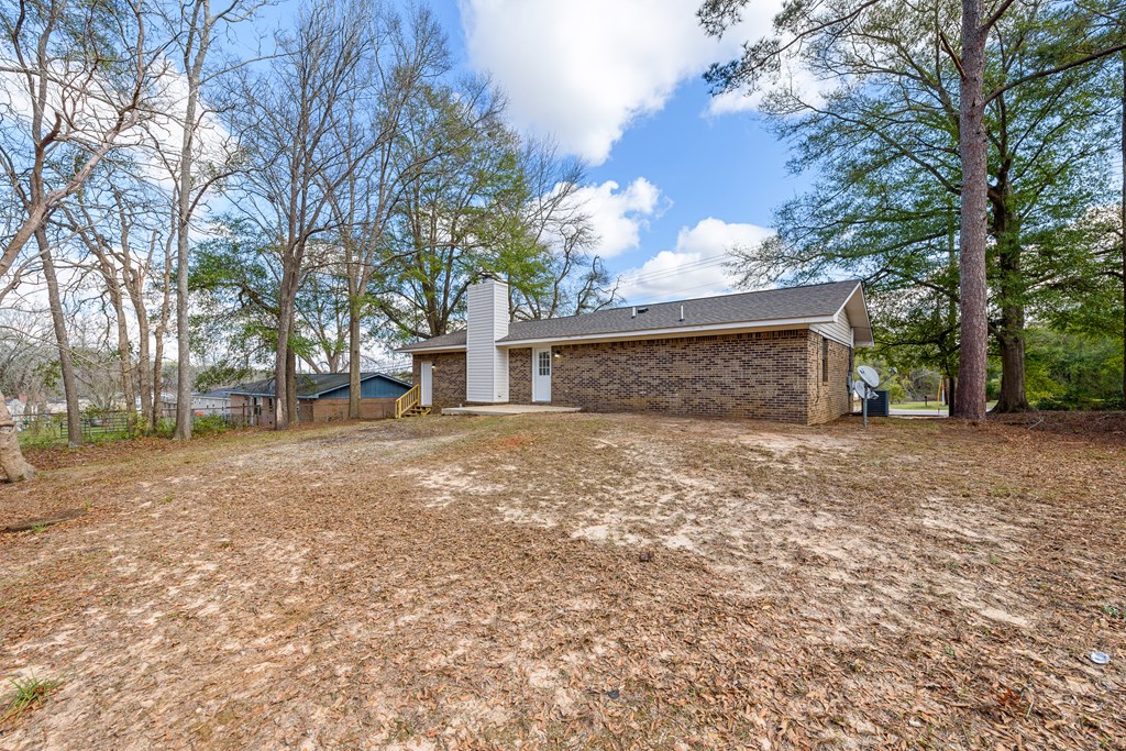 1451 Shellfield Road Enterprise, AL 36330 - Photo 4 of 34