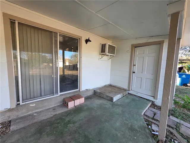 $89,900 | 1801 South Tyler Street, Beeville, TX 78102