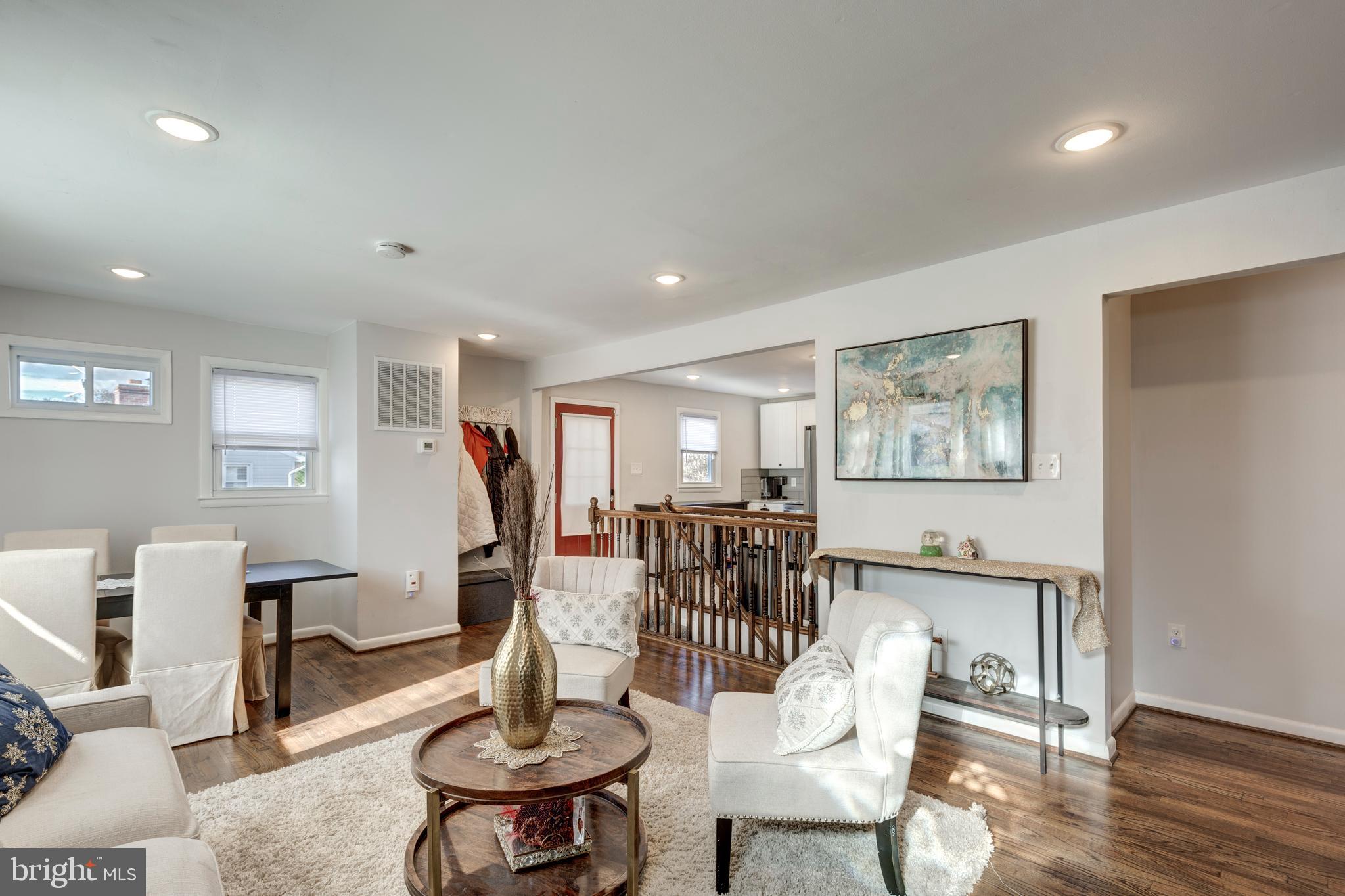 3932 Shiloh Avenue Hampstead, MD 21074 - Photo 4 of 48 Living Area