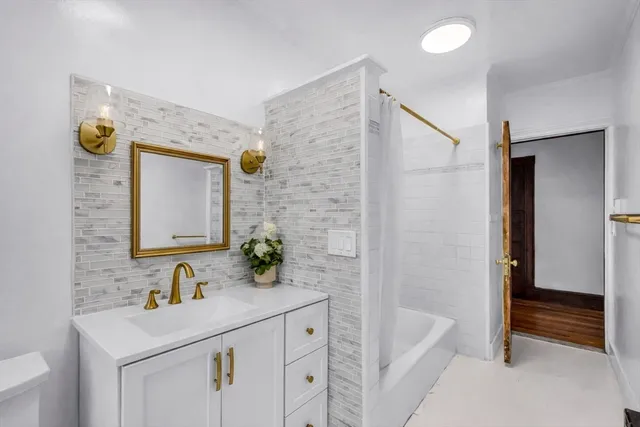 $399,900 | 1423 Longmeadow Street, Longmeadow, MA 01106