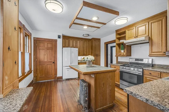 $399,900 | 1423 Longmeadow Street, Longmeadow, MA 01106