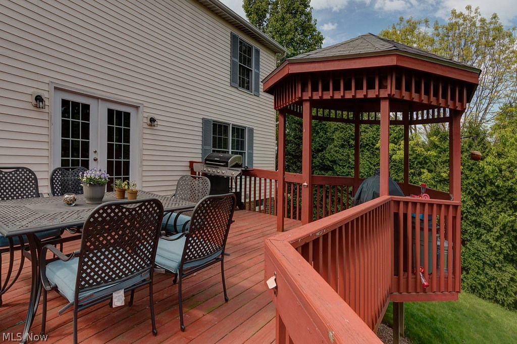 239 Hurd Road Aurora, OH 44202 - Photo 12 of 35 Gallery Image 12