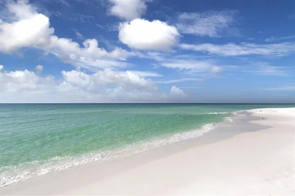 $799,999 | 2721 Pebble Beach Drive, Navarre, FL 32566