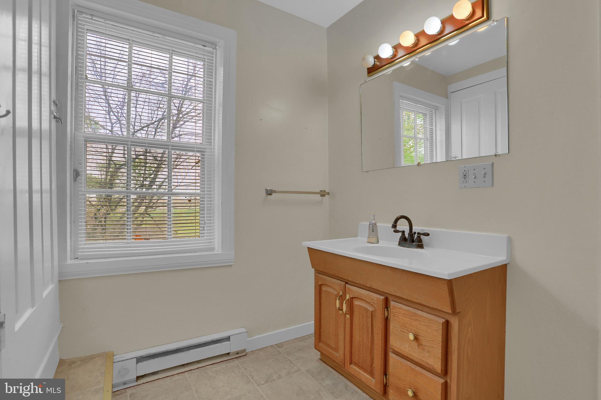 2169 Newville Road Carlisle, PA 17015 - Photo 19 of 28 Gallery Image 19