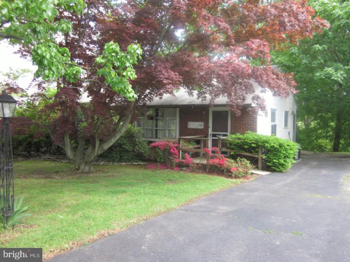 119 Brookhill Road Newtown Square, PA 19073 - Photo 1 of 25