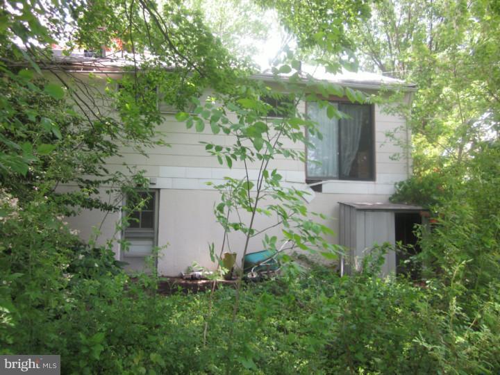 119 Brookhill Road Newtown Square, PA 19073 - Photo 5 of 25