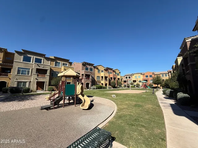 $434,000 | 240 West Juniper Avenue, Unit 1069, Gilbert, AZ 85233