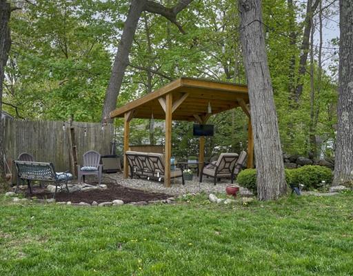 29 Lindsay Road Billerica, MA 01821 - Photo 23 of 28 a view of a chair and table in the garden