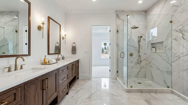 $479,900 | 2008 I Street, La Porte, IN 46350