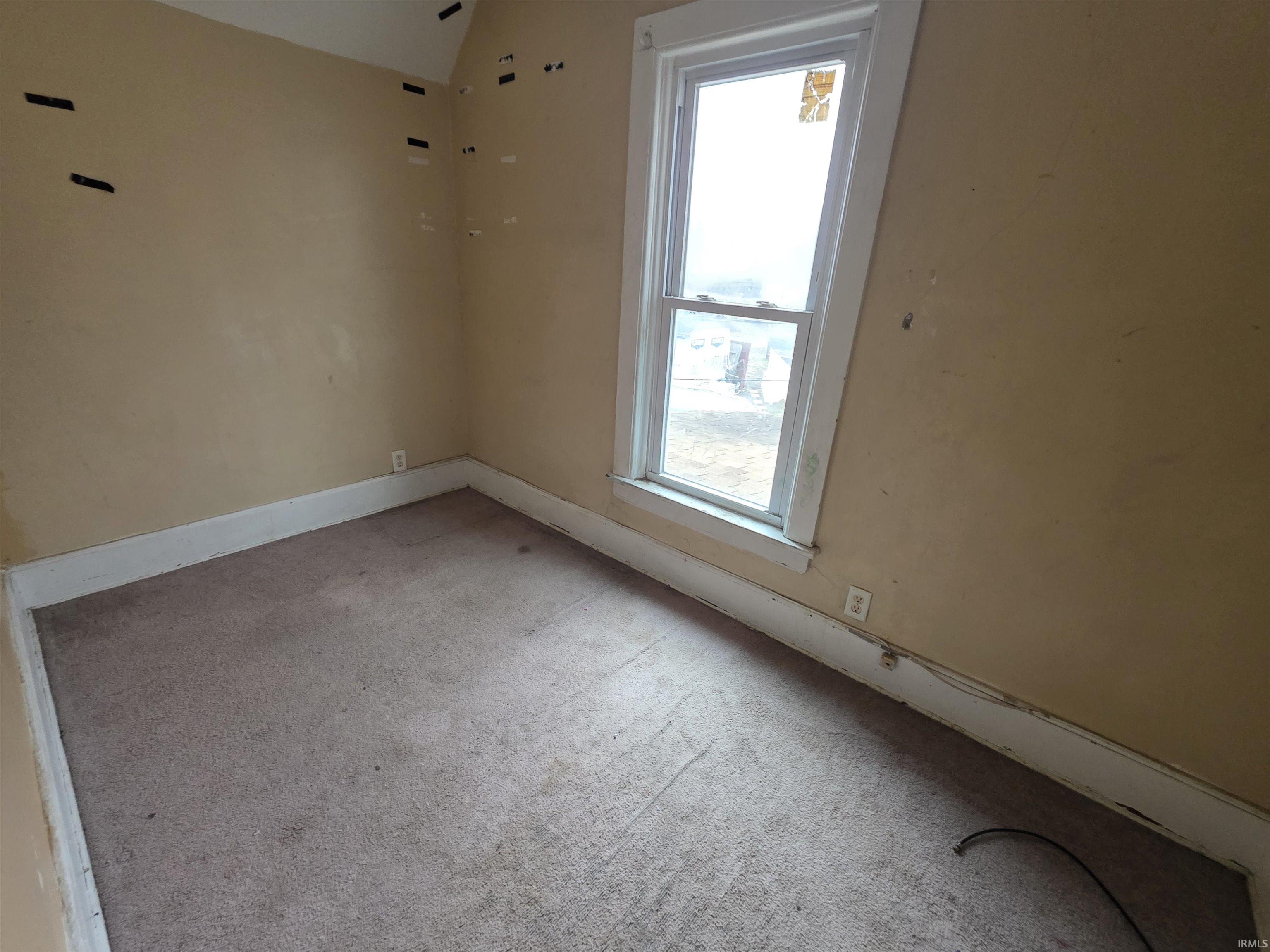 320 East Fox Street South Bend, IN 46613 - Photo 8 of 11