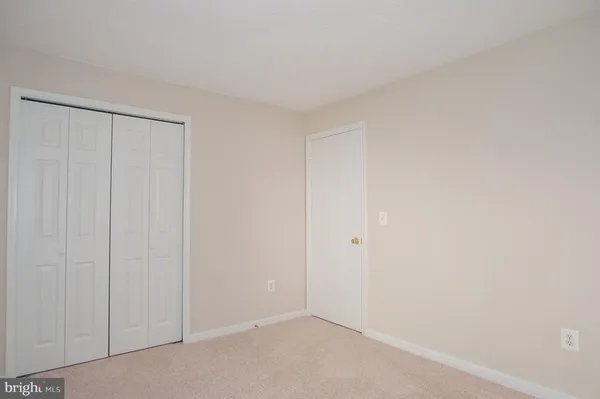 $2,200 | 6919 Mary Caroline Circle, Unit G, Alexandria, VA 22310