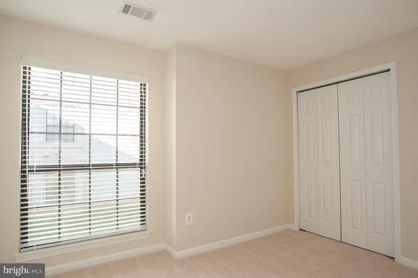 $2,200 | 6919 Mary Caroline Circle, Unit G, Alexandria, VA 22310