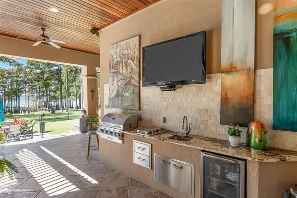 $1,599,000 | 2002 North Cross Drive, Shreveport, LA 71107