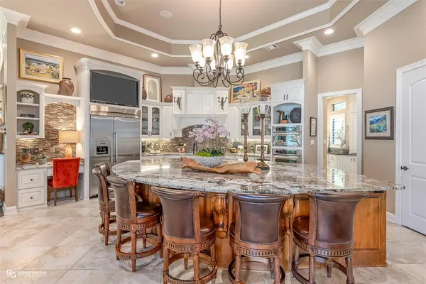 $1,599,000 | 2002 North Cross Drive, Shreveport, LA 71107