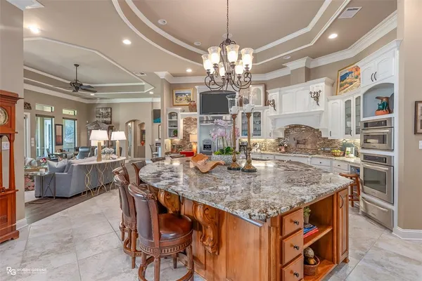$1,599,000 | 2002 North Cross Drive, Shreveport, LA 71107