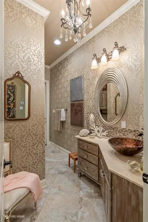 $1,599,000 | 2002 North Cross Drive, Shreveport, LA 71107