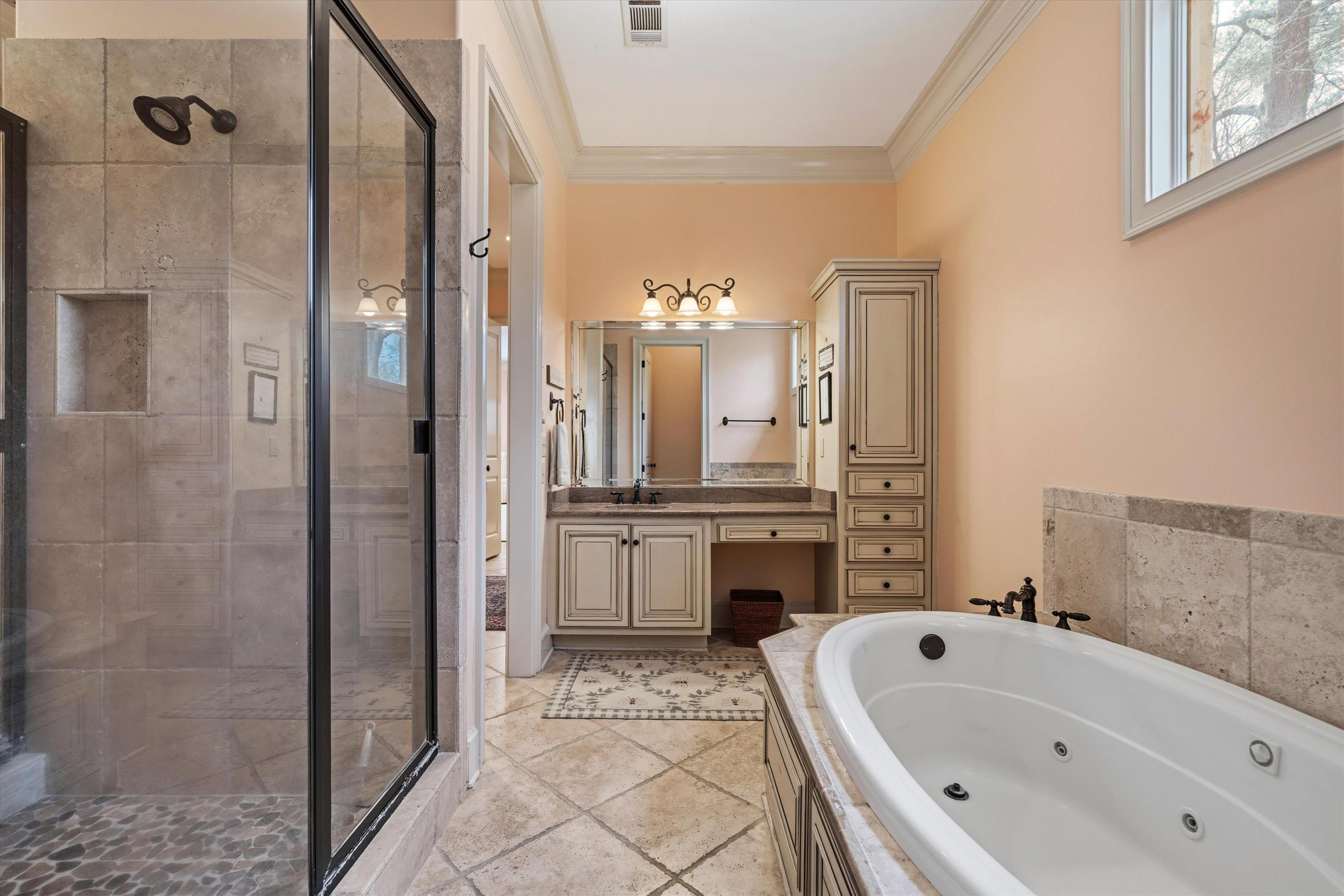 4525 Barfield Road Memphis, TN 38117 - Photo 18 of 40