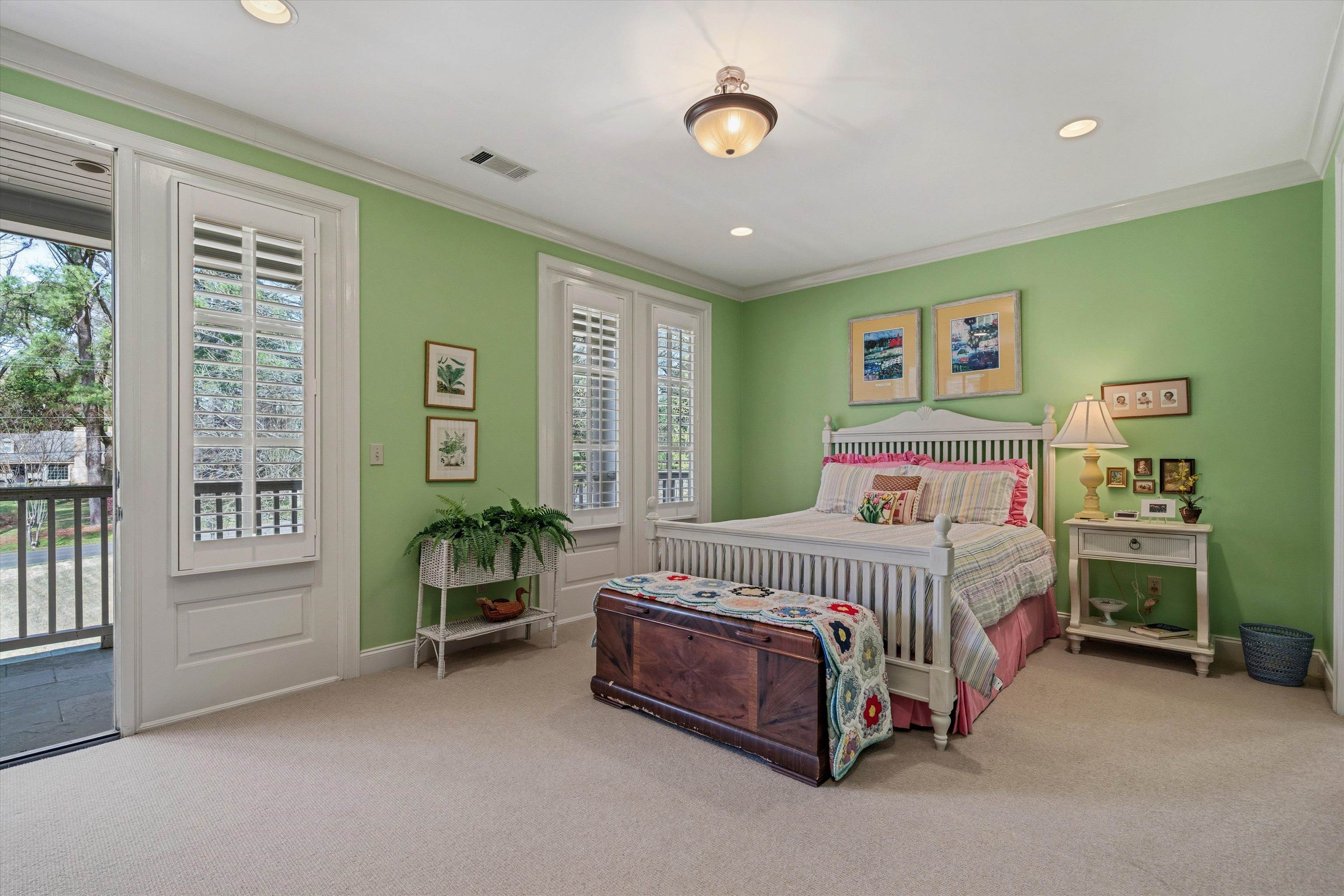 4525 Barfield Road Memphis, TN 38117 - Photo 26 of 40 With door leading to front balcony.