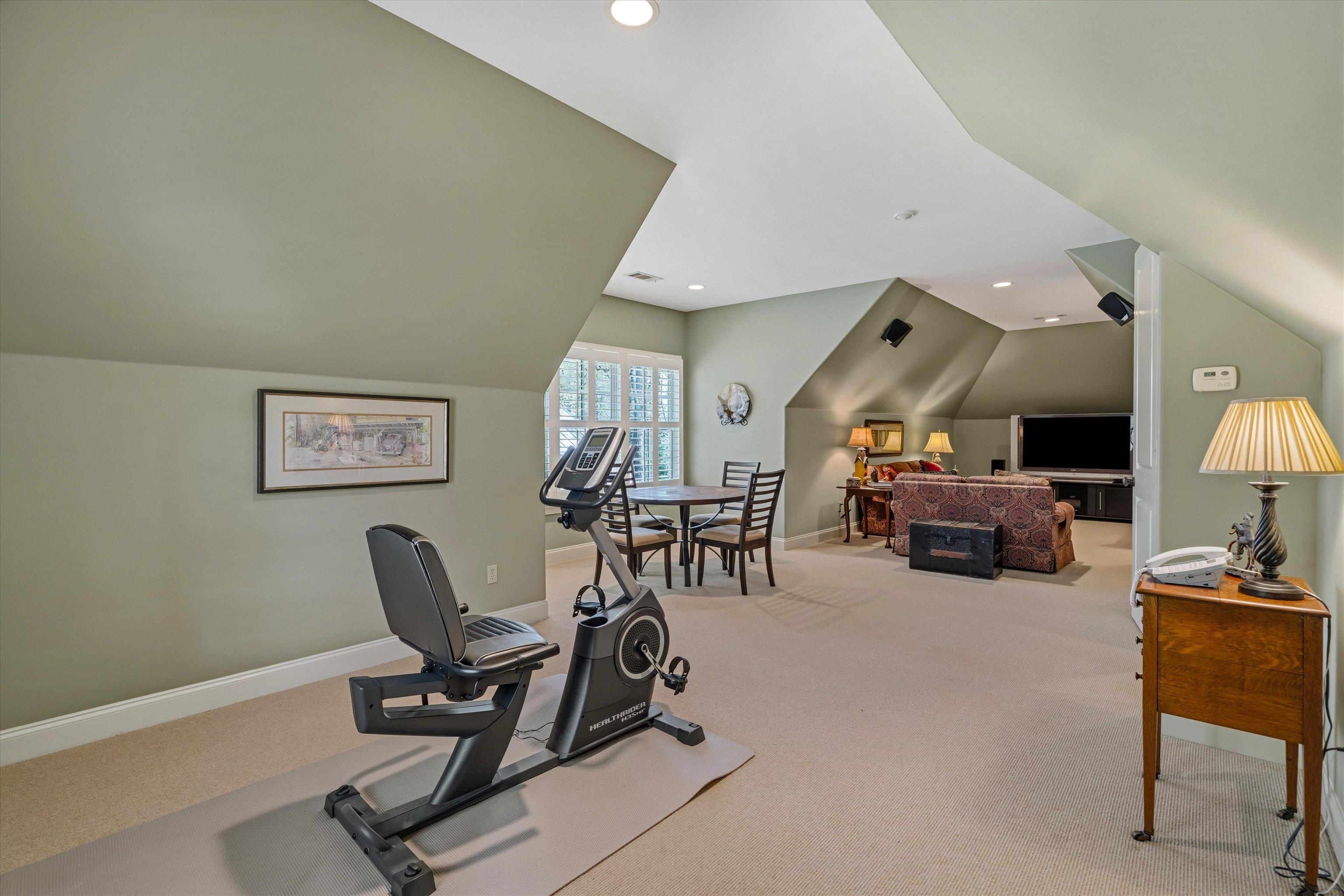 4525 Barfield Road Memphis, TN 38117 - Photo 31 of 40