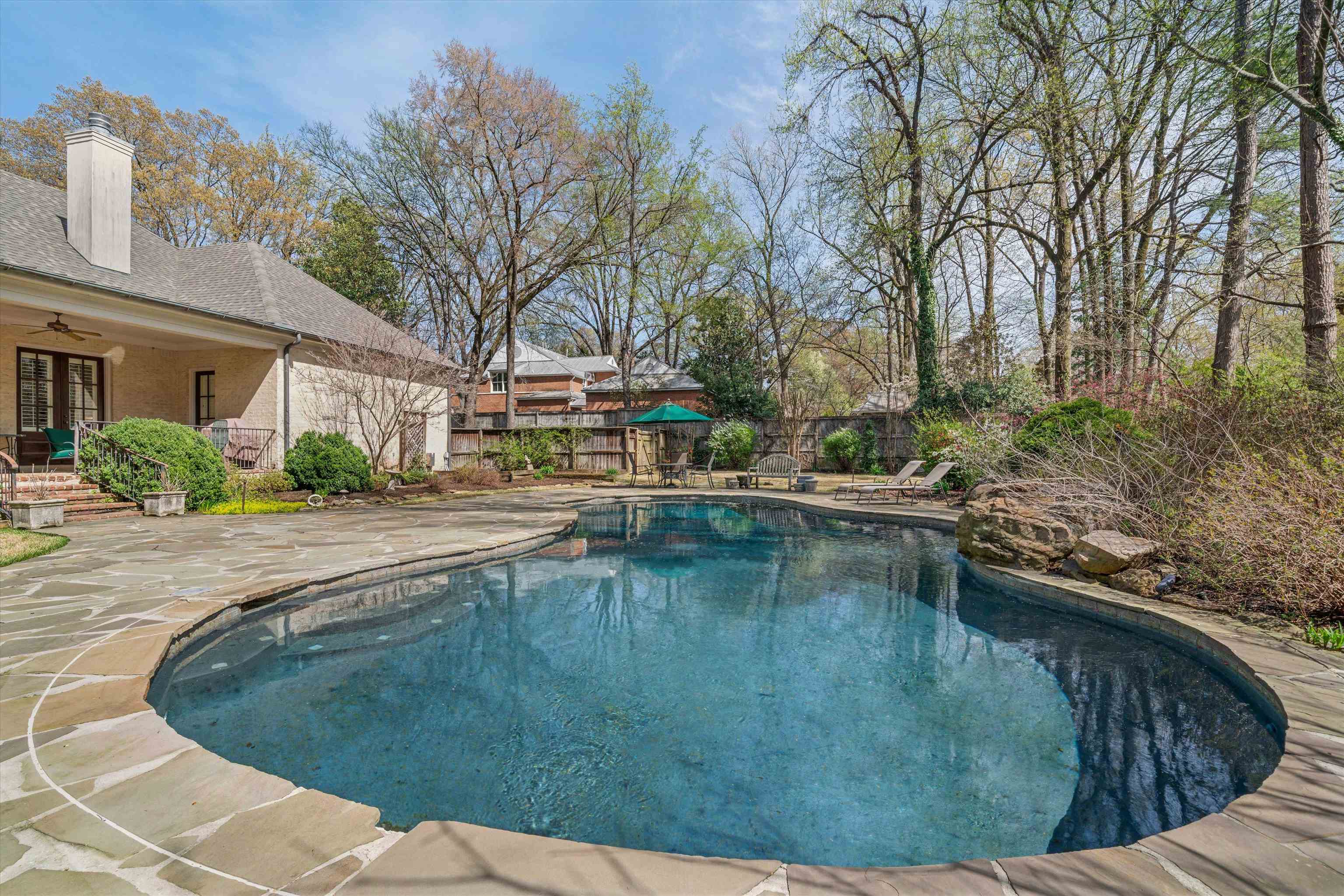 4525 Barfield Road Memphis, TN 38117 - Photo 34 of 40