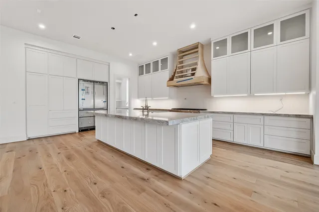 $1,950,000 | 1306 Curtin Street, Houston, TX 77018