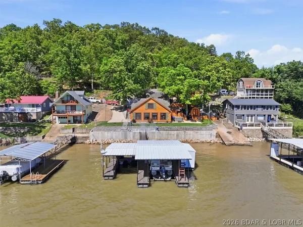 $680,000 | 293 Daredevil Drive, Edwards, MO 65326
