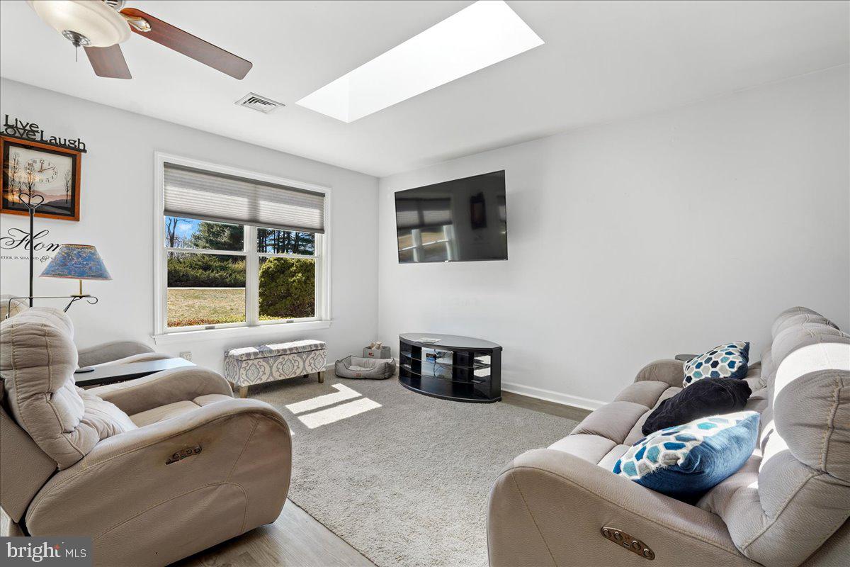 413 Dean Drive Kennett Square, PA 19348 - Photo 19 of 63