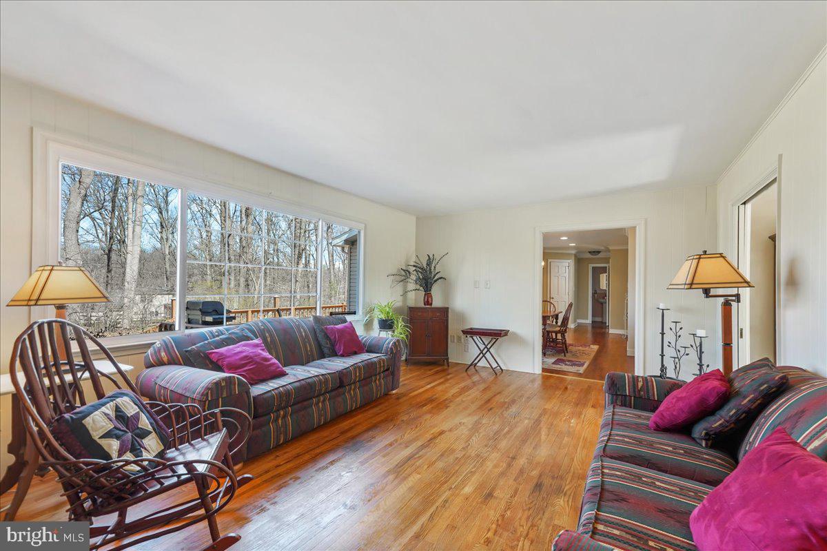 413 Dean Drive Kennett Square, PA 19348 - Photo 7 of 63