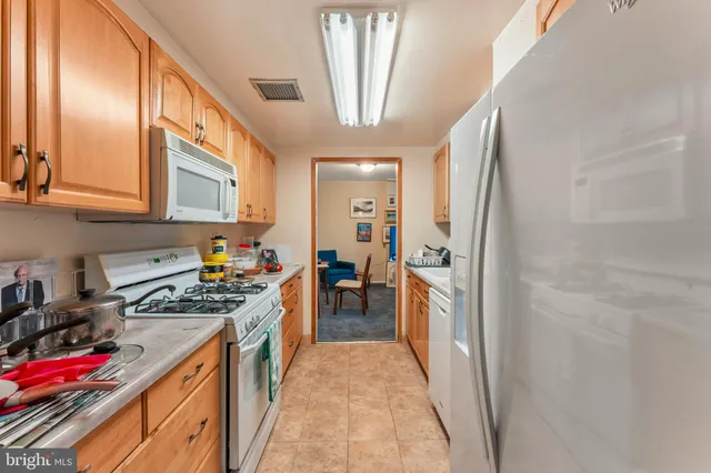 $210,000 | 309 Florence Avenue, Unit 119N, Jenkintown, PA 19046