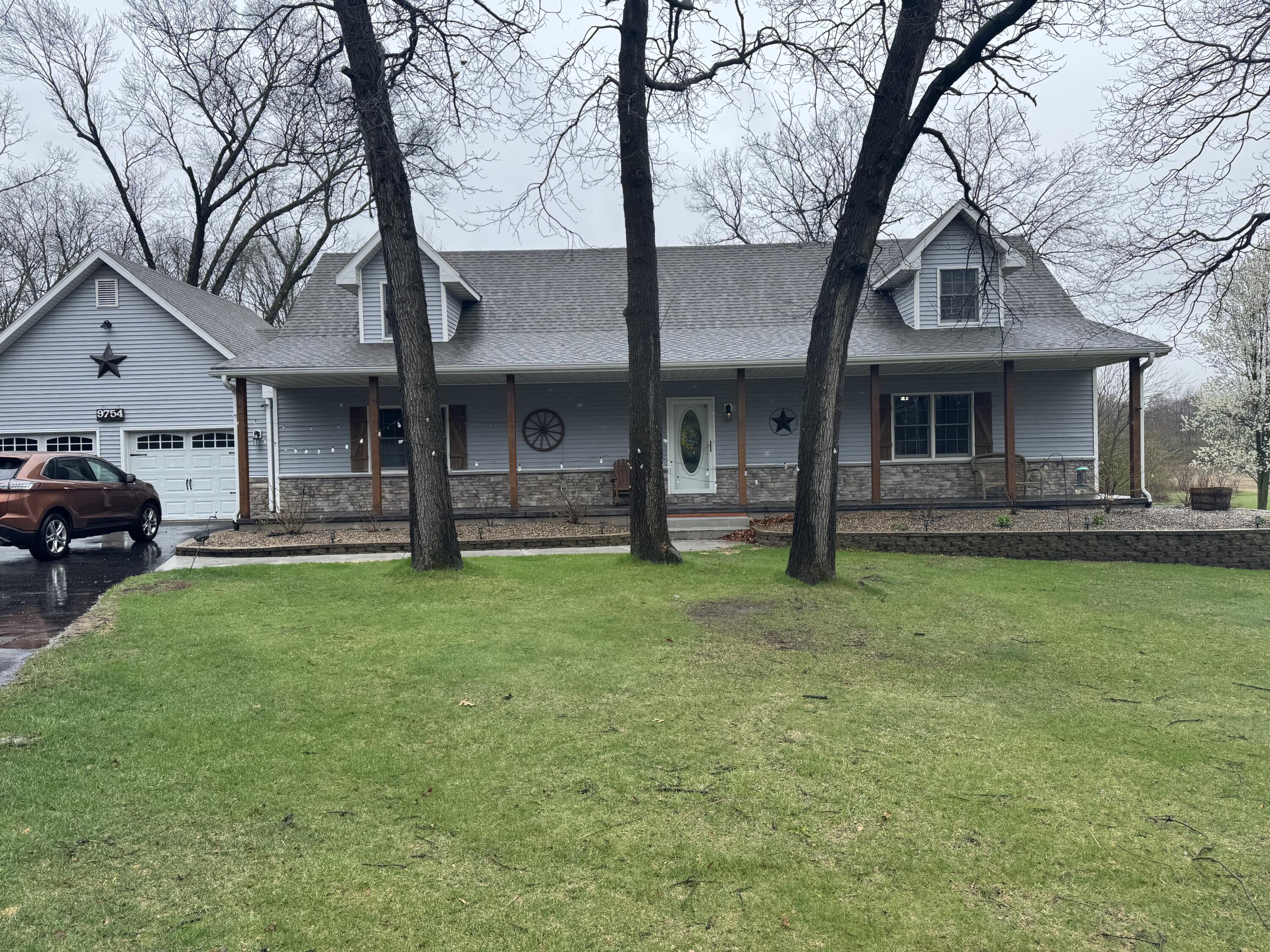 9754 North Charter Road Demotte, IN 46310 - Photo 1 of 3 3000x2250