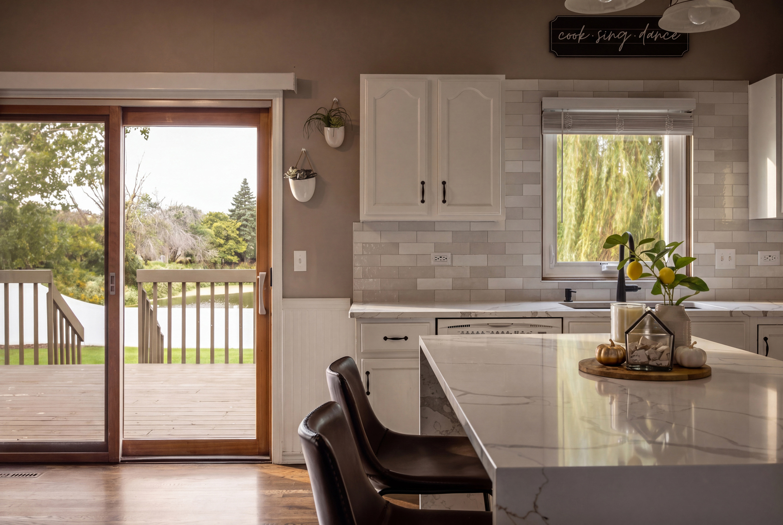 452 Spring Ridge Drive Crystal Lake, IL 60012 - Photo 20 of 58 Gallery Image 20