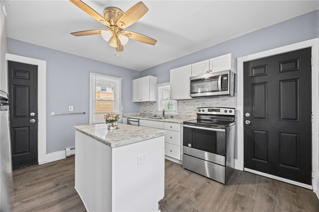 171 Oakland Street Rochester, NY 14620 - Photo 17 of 50