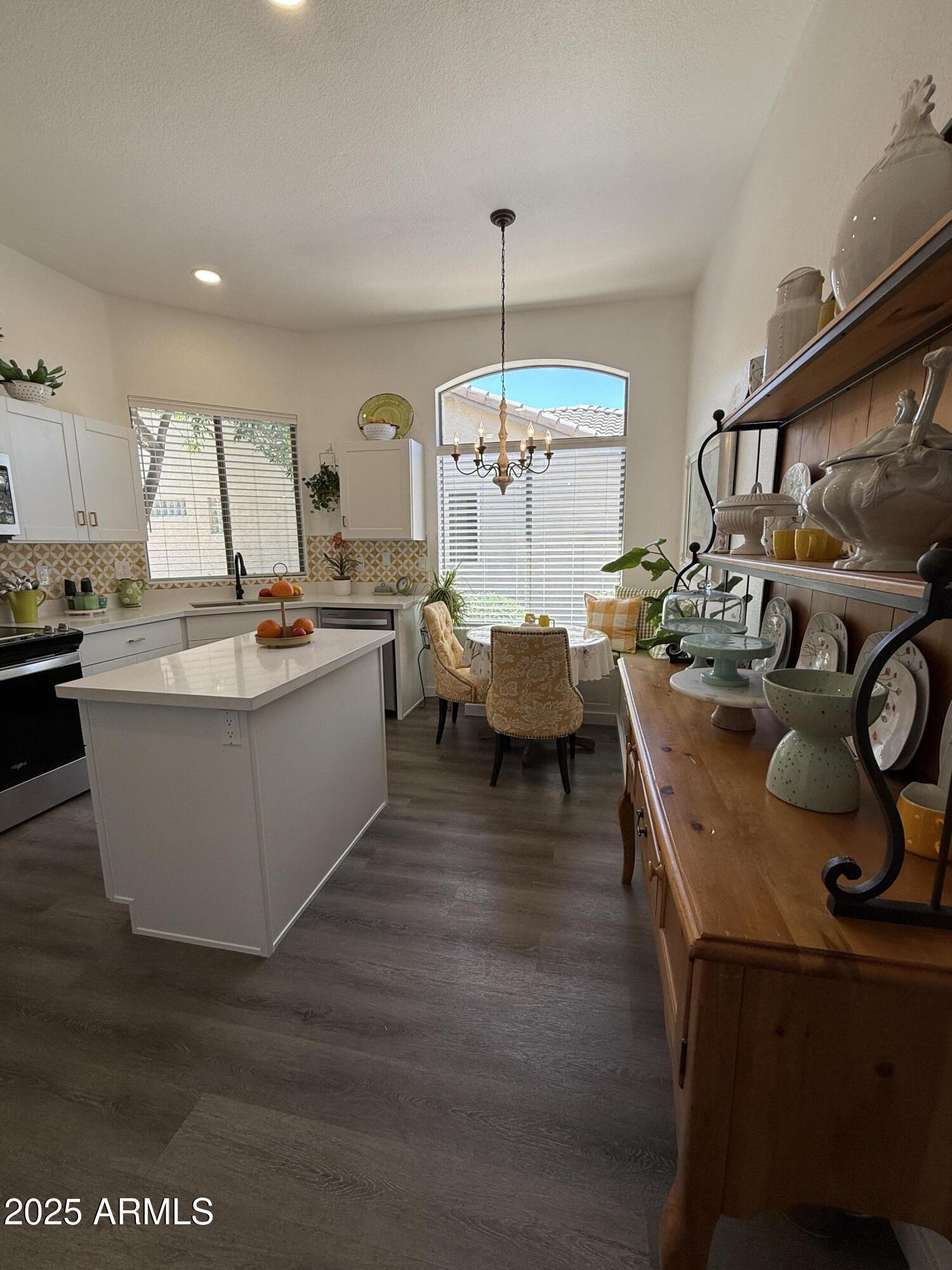 23705 South Pleasant Way Sun Lakes, AZ 85248 - Photo 8 of 37 IMG_0006