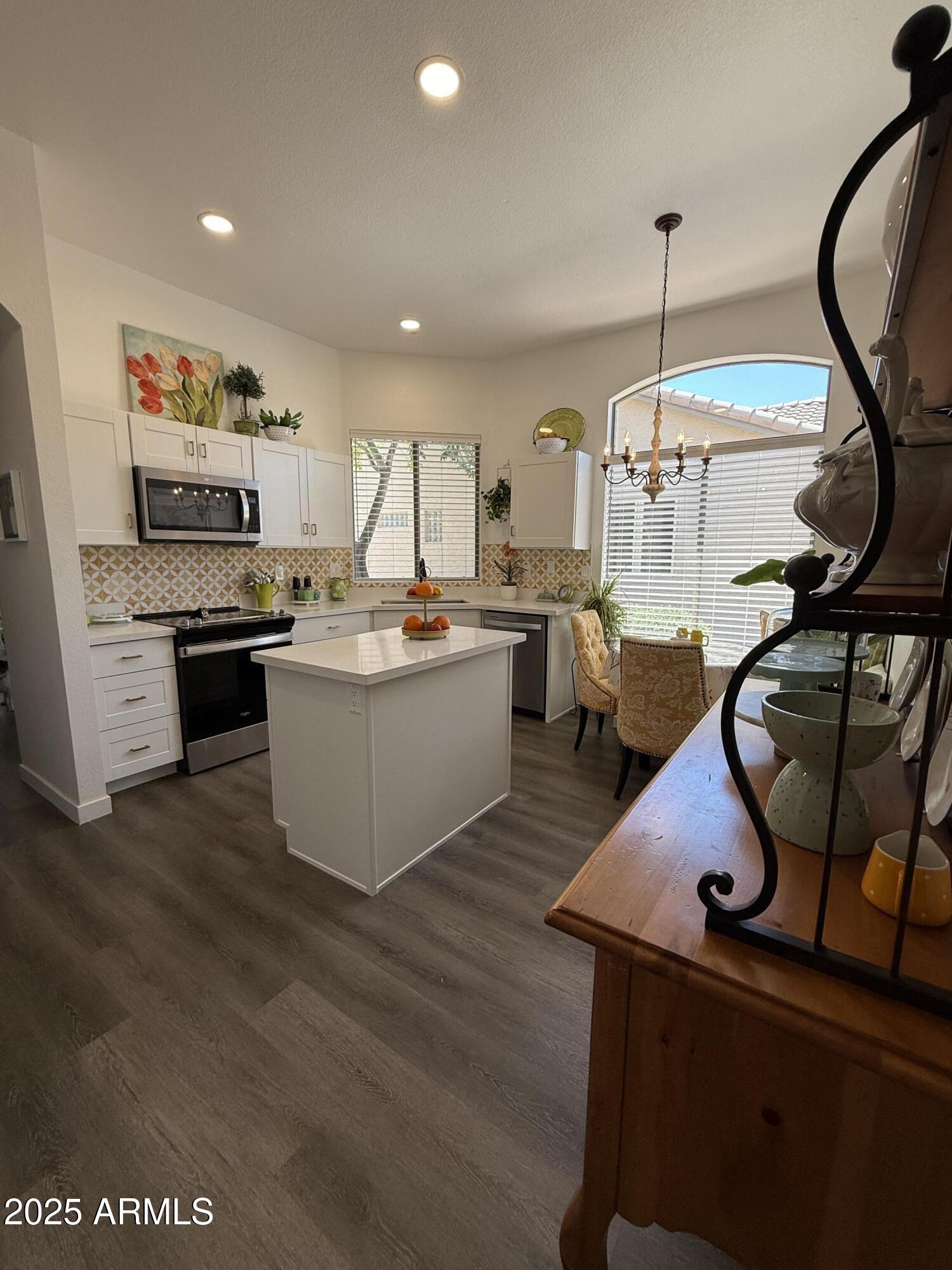 23705 South Pleasant Way Sun Lakes, AZ 85248 - Photo 10 of 37 IMG_0005