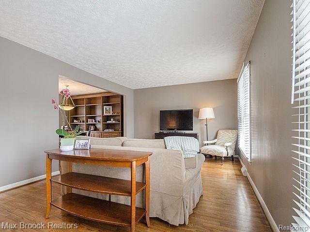 32725 Wing Lake Road Franklin, MI 48025 - Photo 17 of 48 wing_2.jpg