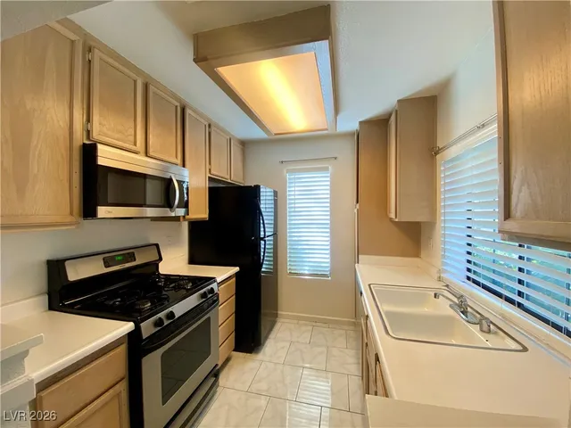 $1,375 | 4835 South Torrey Pines Drive, Unit 103, Las Vegas, NV 89103