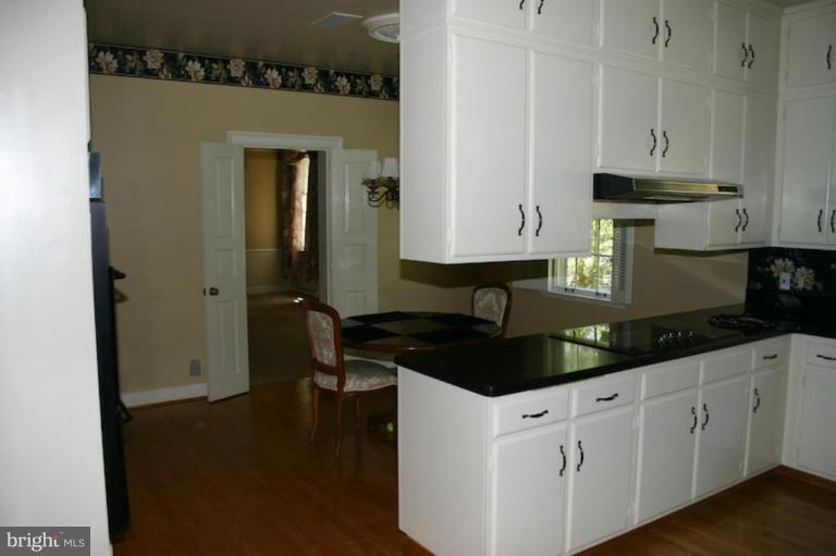 10235 White Shop Road Culpeper, VA 22701 - Photo 14 of 30 Kitchen #2