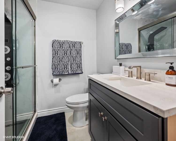 5701 North Sheridan Road, Unit 20H Chicago, IL 60660 - Photo 7 of 14