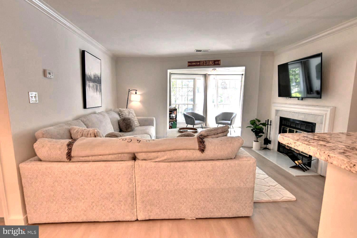 2220 Springwood Drive, Unit 108B Reston, VA 20191 - Photo 16 of 96