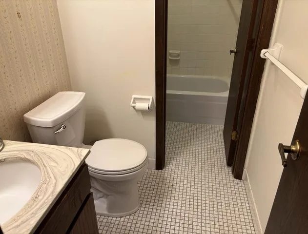 $132,000 | 3399 Kent Street, Unit 101, Shoreview, MN 55126