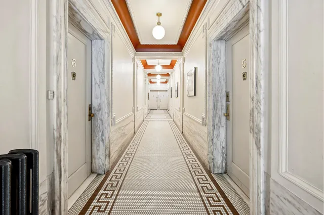 $795,000 | 611 West 111th Street, Unit 6 | Morningside Heights