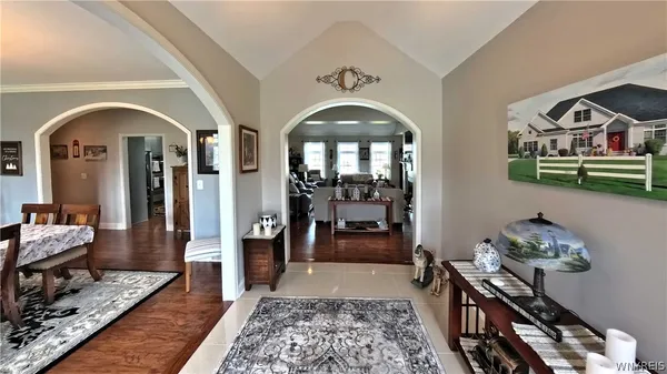 $669,900 | 3629 Moyer Road, Wheatfield, NY 14120