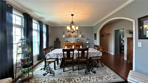 $669,900 | 3629 Moyer Road, Wheatfield, NY 14120