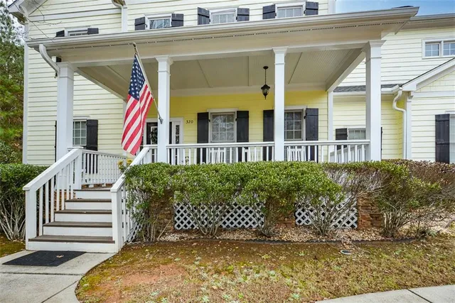 $825,000 | 320 River Green Avenue, Canton, GA 30114