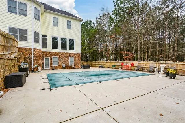 $825,000 | 320 River Green Avenue, Canton, GA 30114